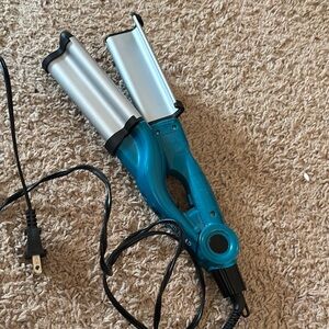 BedHead Blue and Silver Hair Waver